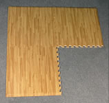 10'x 10'舒适瓷砖设计师互锁填充地板